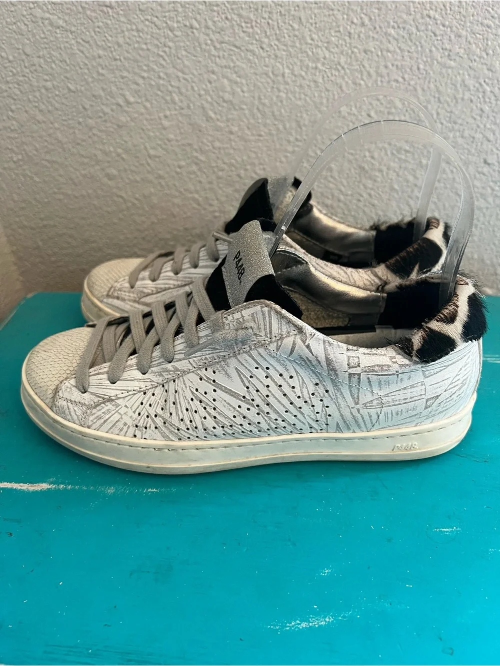 P448 John-W Dusty Giraffe Sneakers Calf Hair Size 36